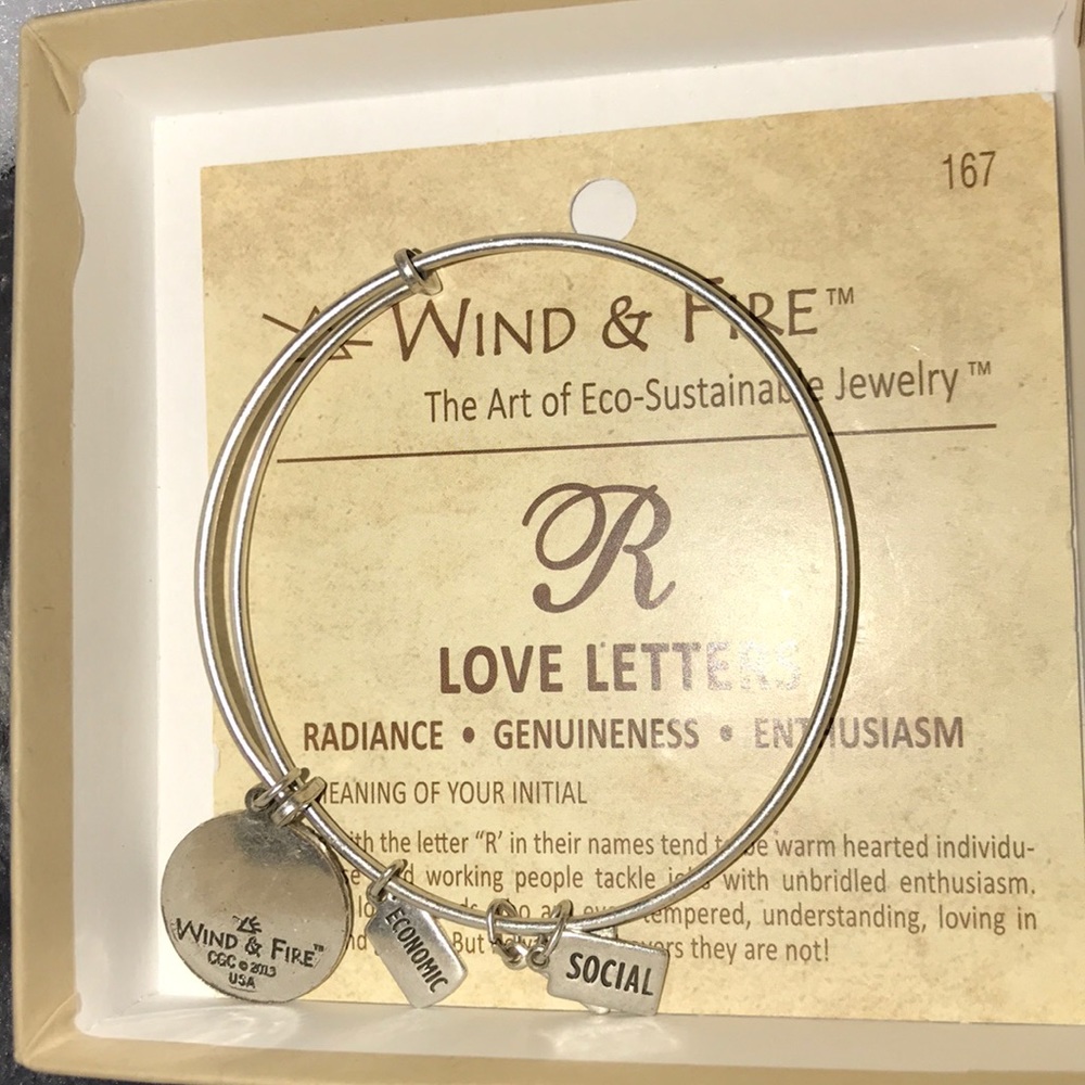 Wind & Fire R Bracelet - Picture 2 of 4